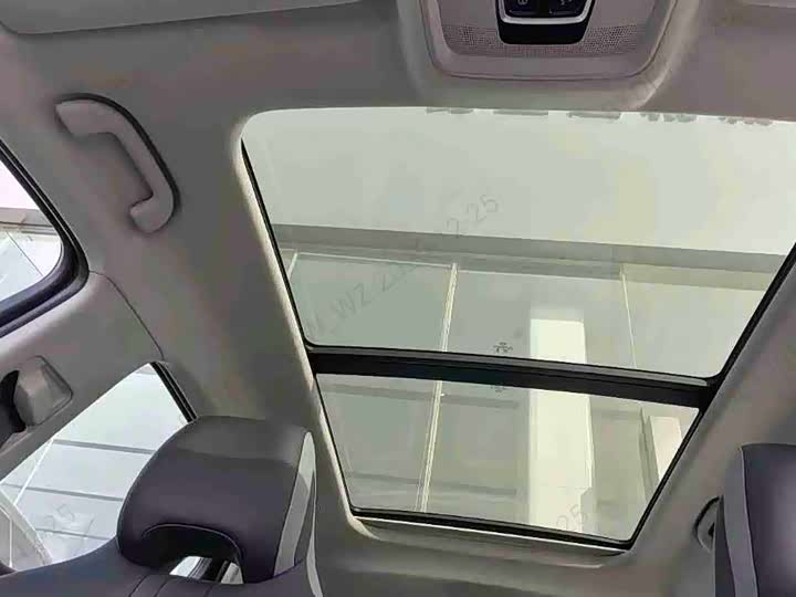 Фото 4 - BYD Sea Lion 05 DM-i Hybrid