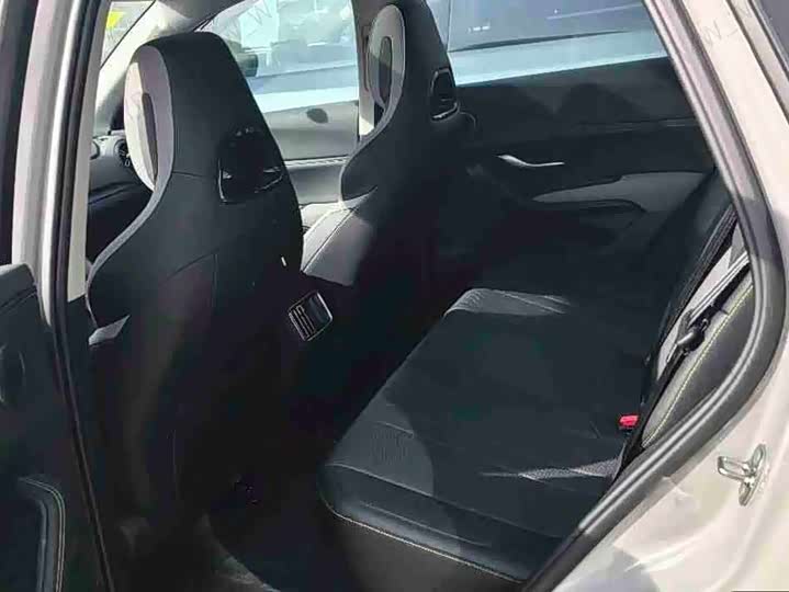 Фото 5 - BYD Sea Lion 05 DM-i Hybrid