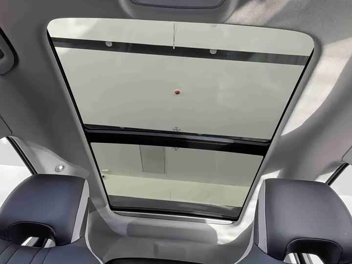 Фото 6 - BYD Sea Lion 05 DM-i Hybrid