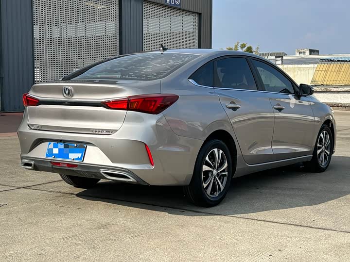 Фото 5 - Changan Eado Plus
