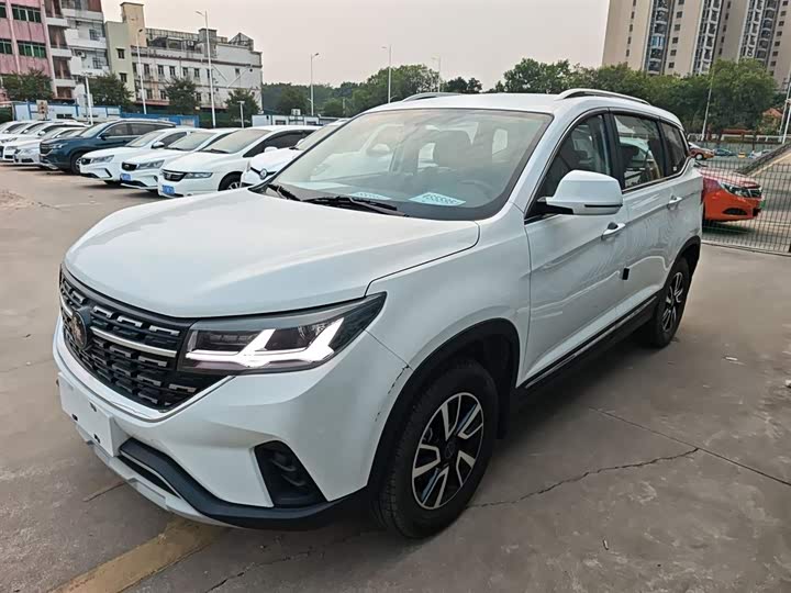 Фото 2 - Dongfeng Forthing T5