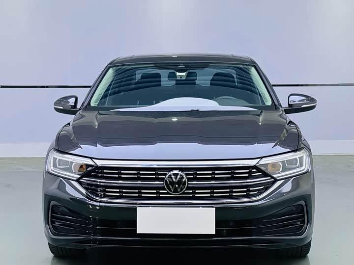 Фото 2 - Volkswagen Sagitar L