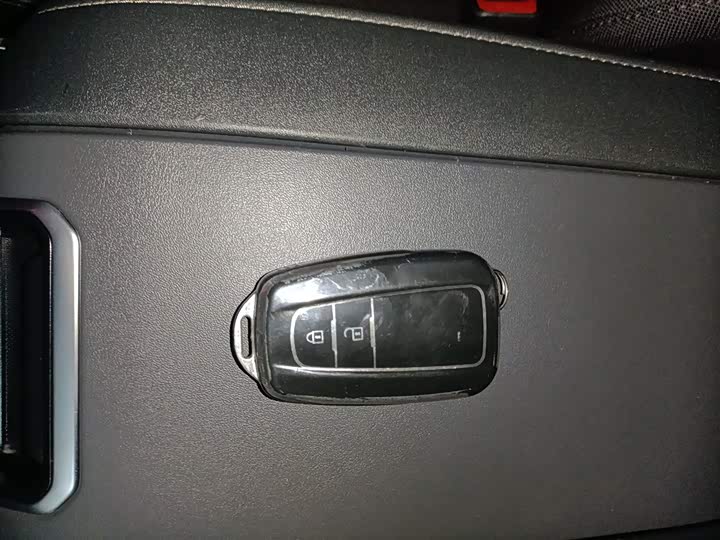 Фото 9 - Toyota Highlander