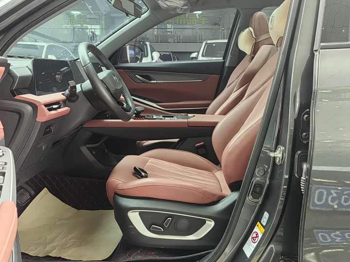 Фото 4 - Changan CS75 Plus