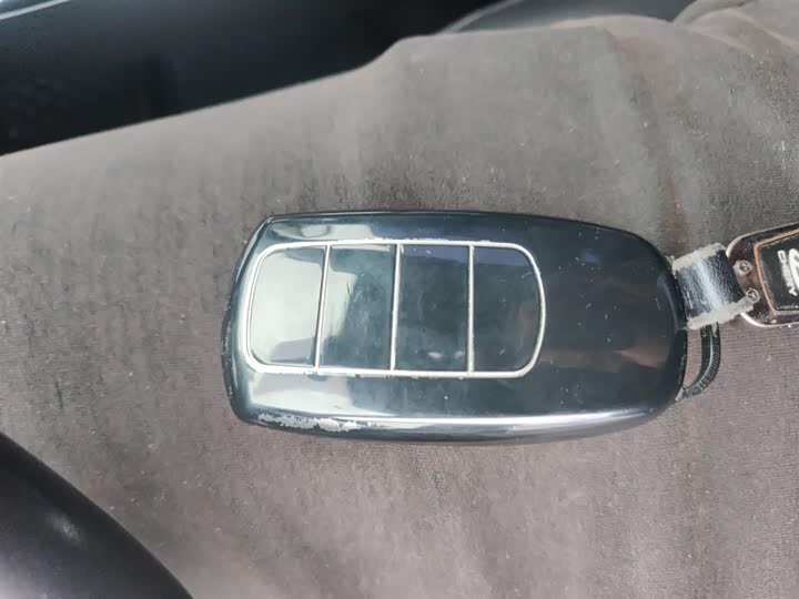 Фото 9 - Chery Tiggo 8