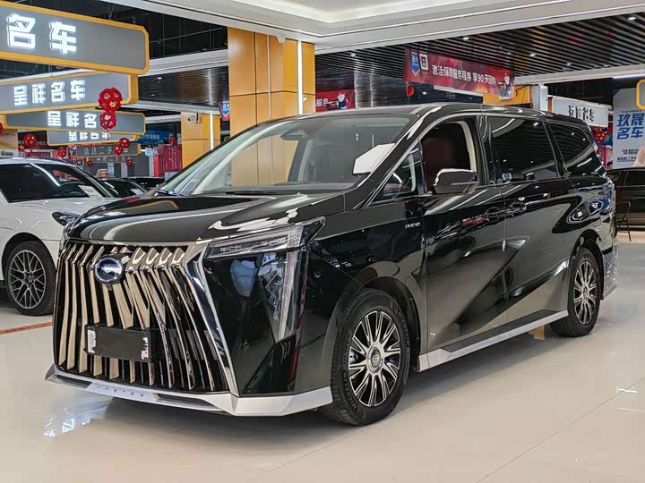 Фото 1 - GAC Trumpchi E9