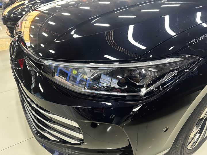 Фото 4 - Volkswagen Passat