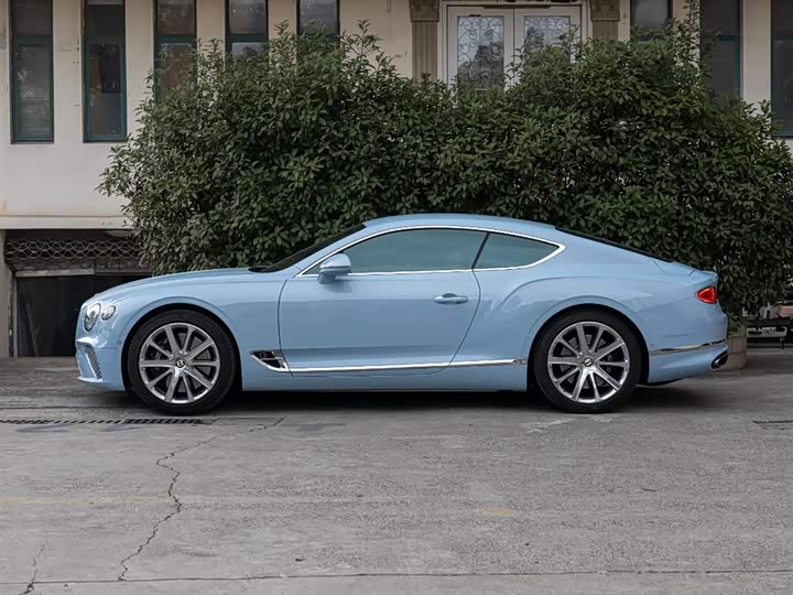 Фото 7 - Bentley Continental GT