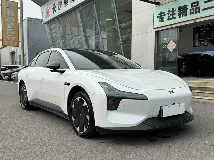 Фото 3 - XPeng Mona M03