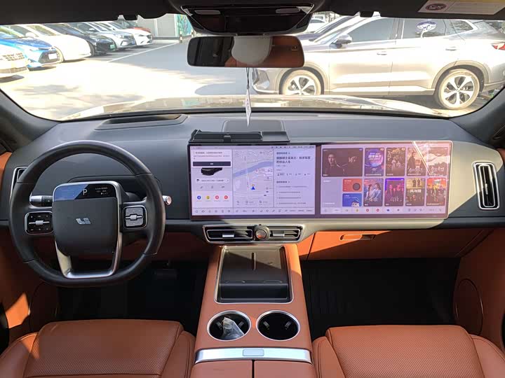 Фото 8 - LiXiang L9