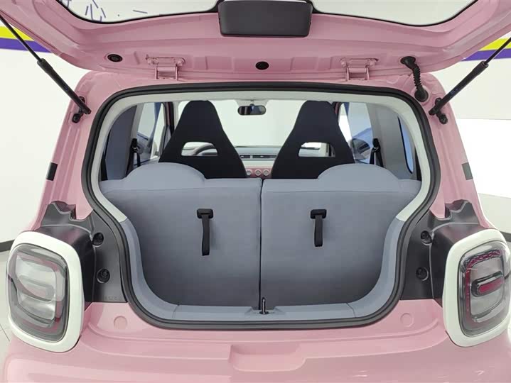 Фото 4 - Bestune Pony