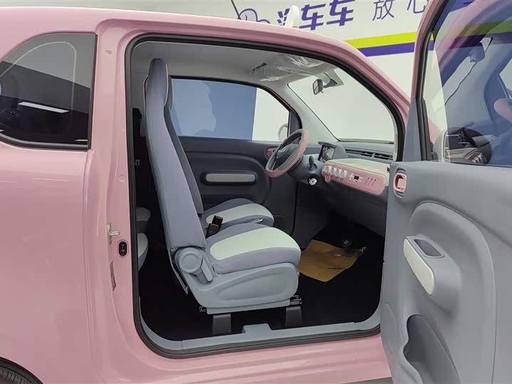 Фото 8 - Bestune Pony