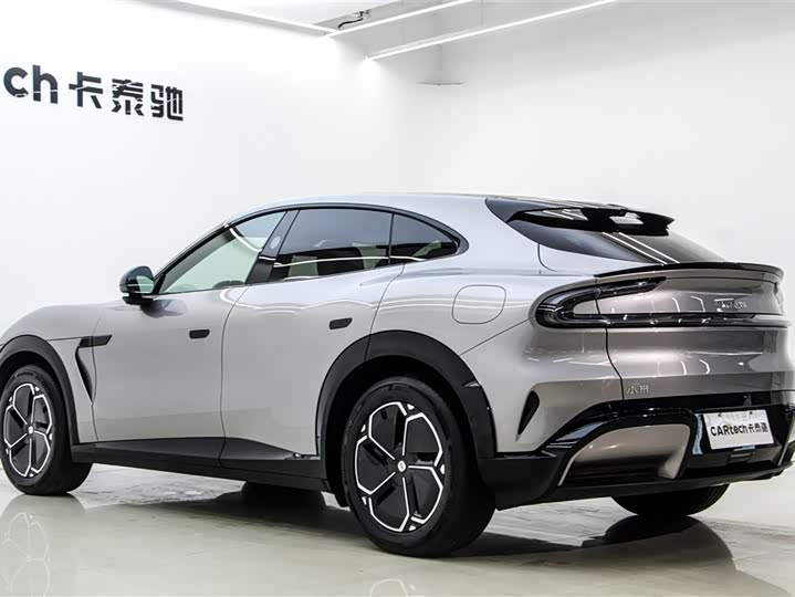 Фото 6 - Xiaomi YU7