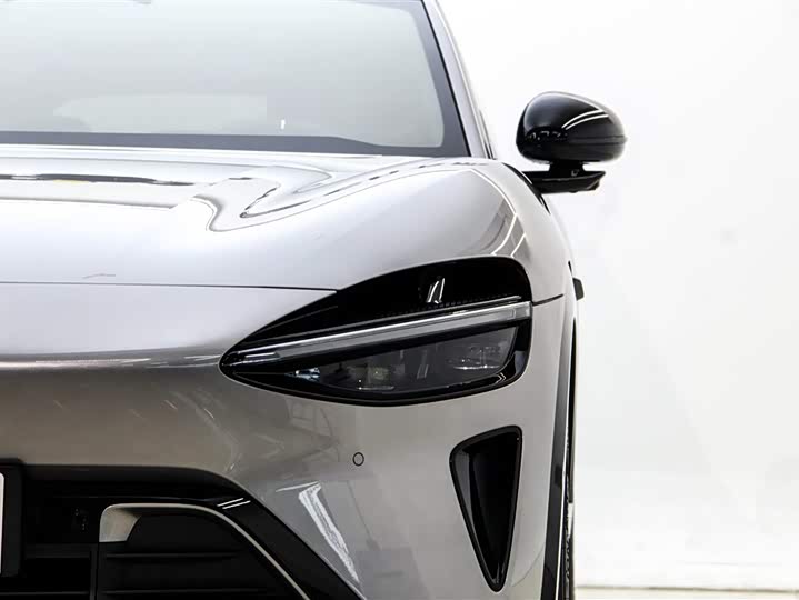 Фото 9 - Xiaomi YU7