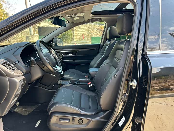 Фото 4 - Honda CR-V Hybrid