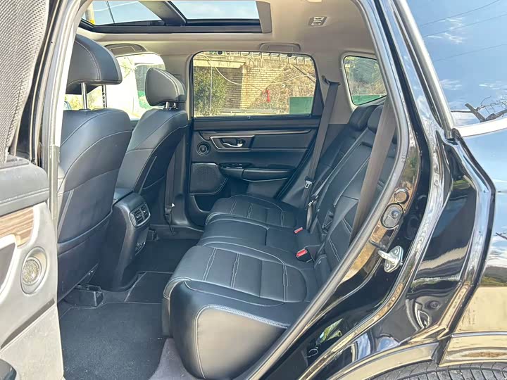 Фото 5 - Honda CR-V Hybrid