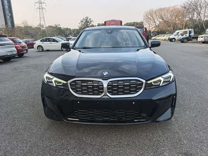 Фото 2 - BMW 3 Series