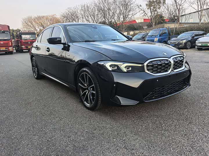 Фото 3 - BMW 3 Series