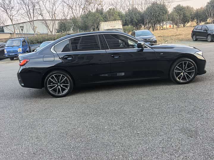 Фото 4 - BMW 3 Series