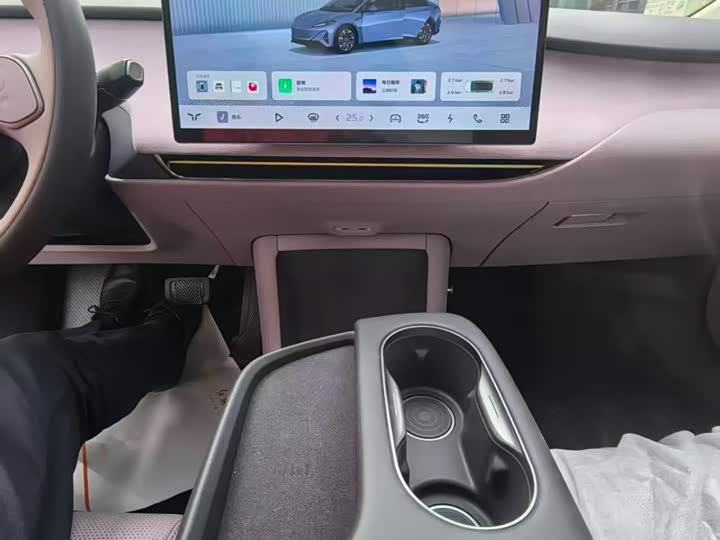 Фото 9 - Hongqi EH5 (Tiangong 05)