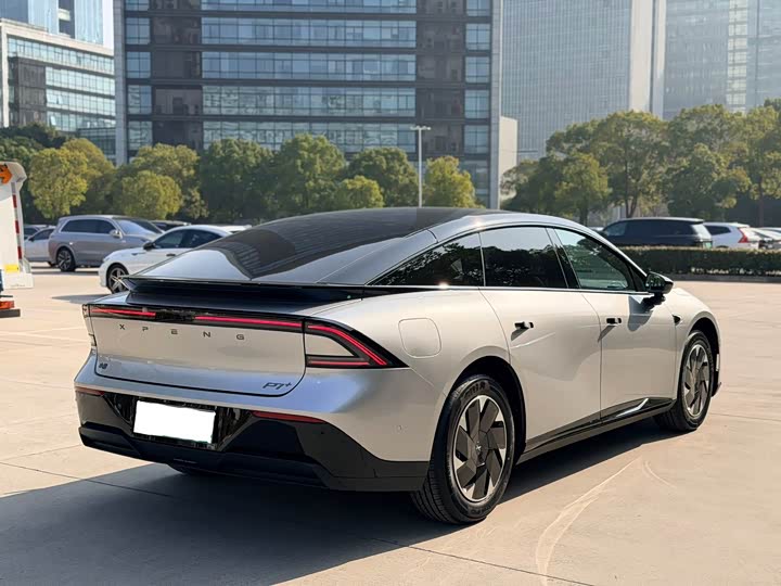 Фото 5 - XPeng F57