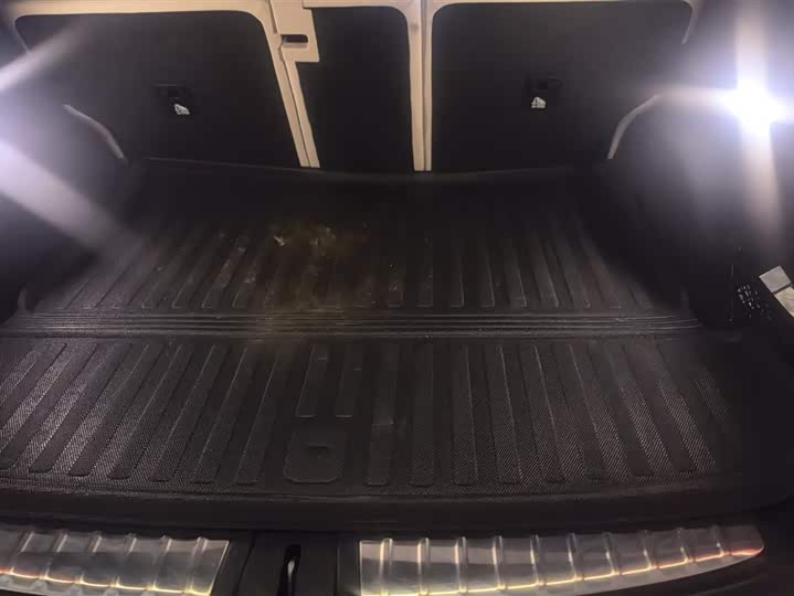 Фото 4 - Nio ES6