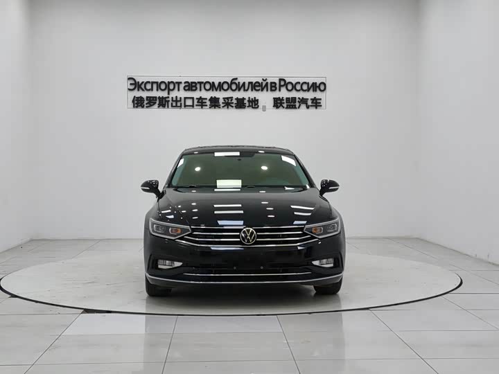 Фото 2 - Volkswagen Magotan