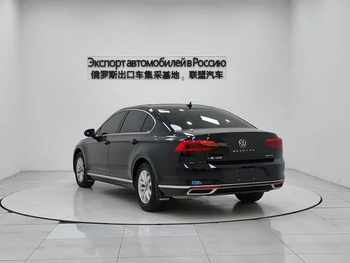 Фото 4 - Volkswagen Magotan