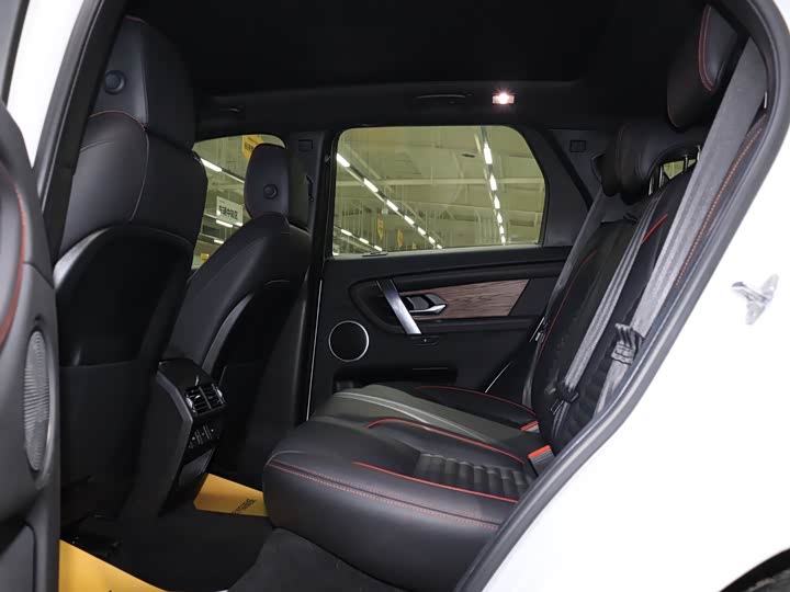 Фото 9 - Land Rover Discovery Sport