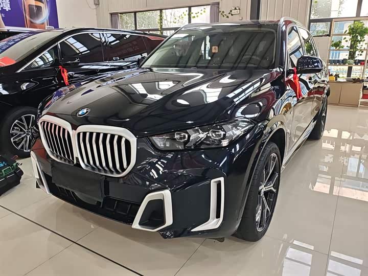 Фото 2 - BMW X5
