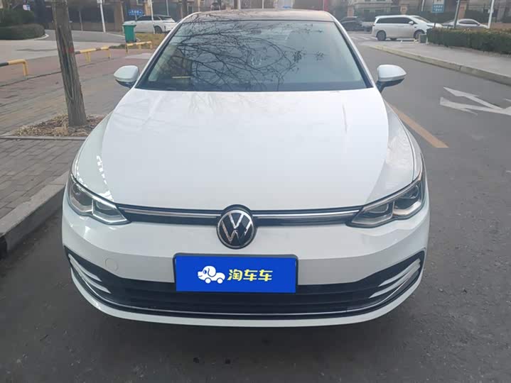 Фото 2 - Volkswagen Golf