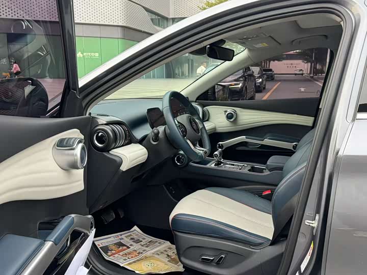Фото 6 - BYD Yuan Plus
