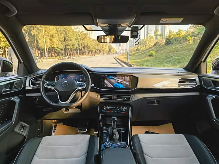 Фото 8 - Volkswagen Tayron X