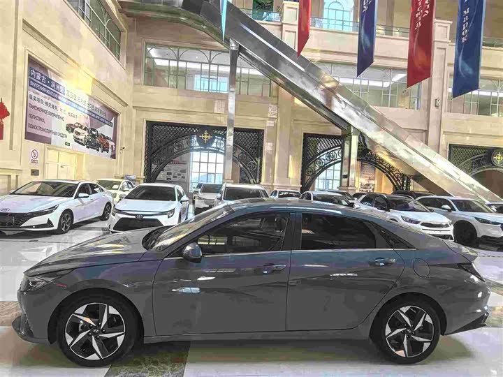 Фото 4 - Hyundai Elantra N line