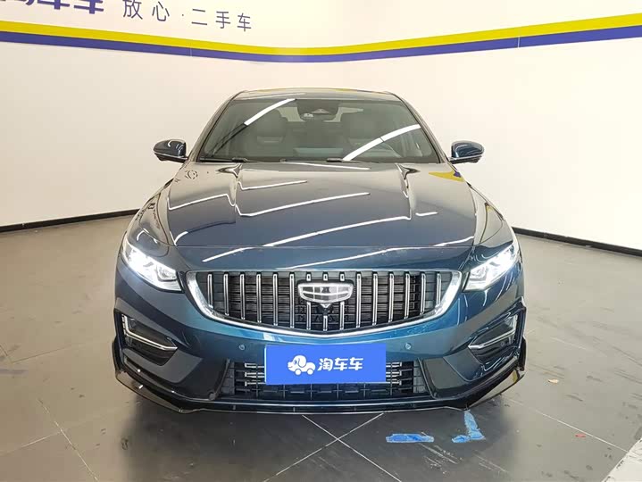 Фото 2 - Geely Preface