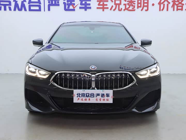 Фото 3 - BMW 8 Series