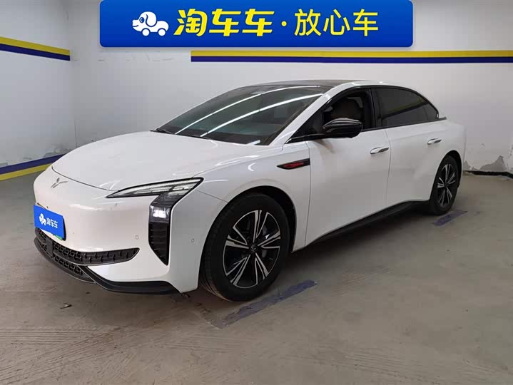 Фото 1 - Hongqi EH7