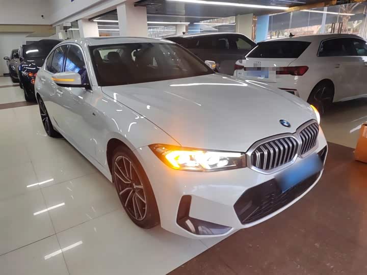 Фото 4 - BMW 3 Series