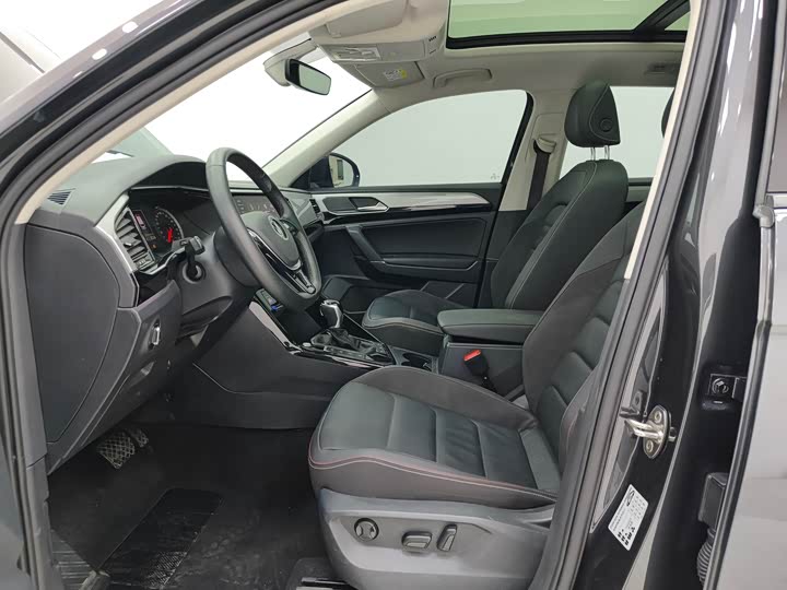 Фото 7 - Volkswagen Tayron