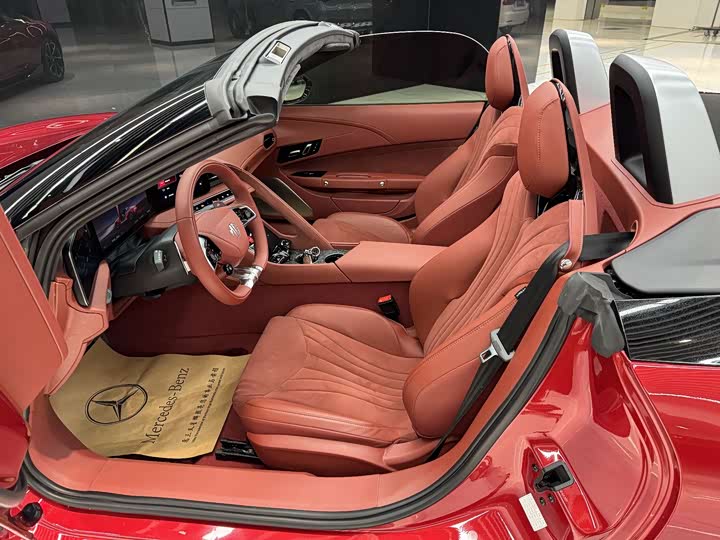 Фото 9 - MG Motor Cyberster