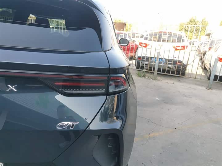 Фото 8 - BAIC Arcfox Alpha T