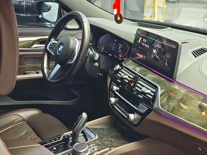 Фото 7 - BMW 6 Series GT