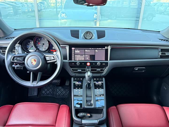 Фото 7 - Porsche Macan