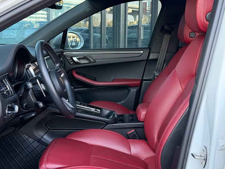 Фото 8 - Porsche Macan