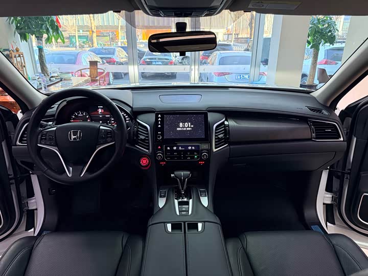 Фото 7 - Honda Avancier