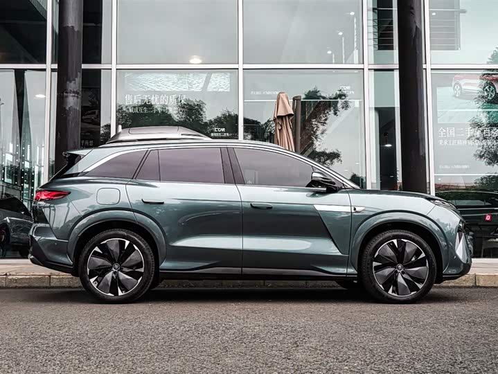 Фото 5 - BYD Tang L