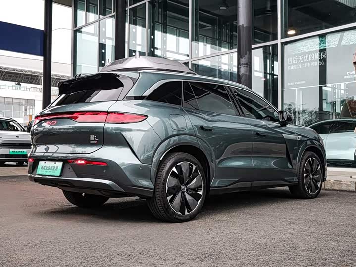 Фото 6 - BYD Tang L