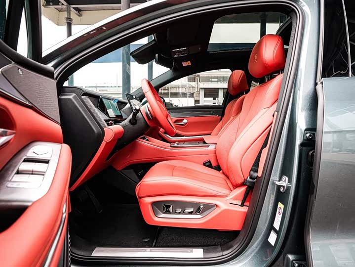 Фото 8 - BYD Tang L