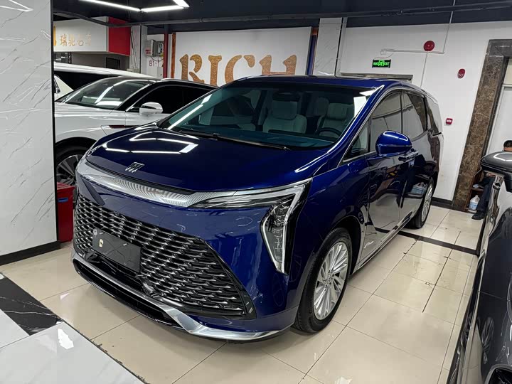 Фото 1 - Buick GL8 Century