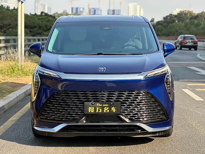 Фото 4 - Buick GL8 Century